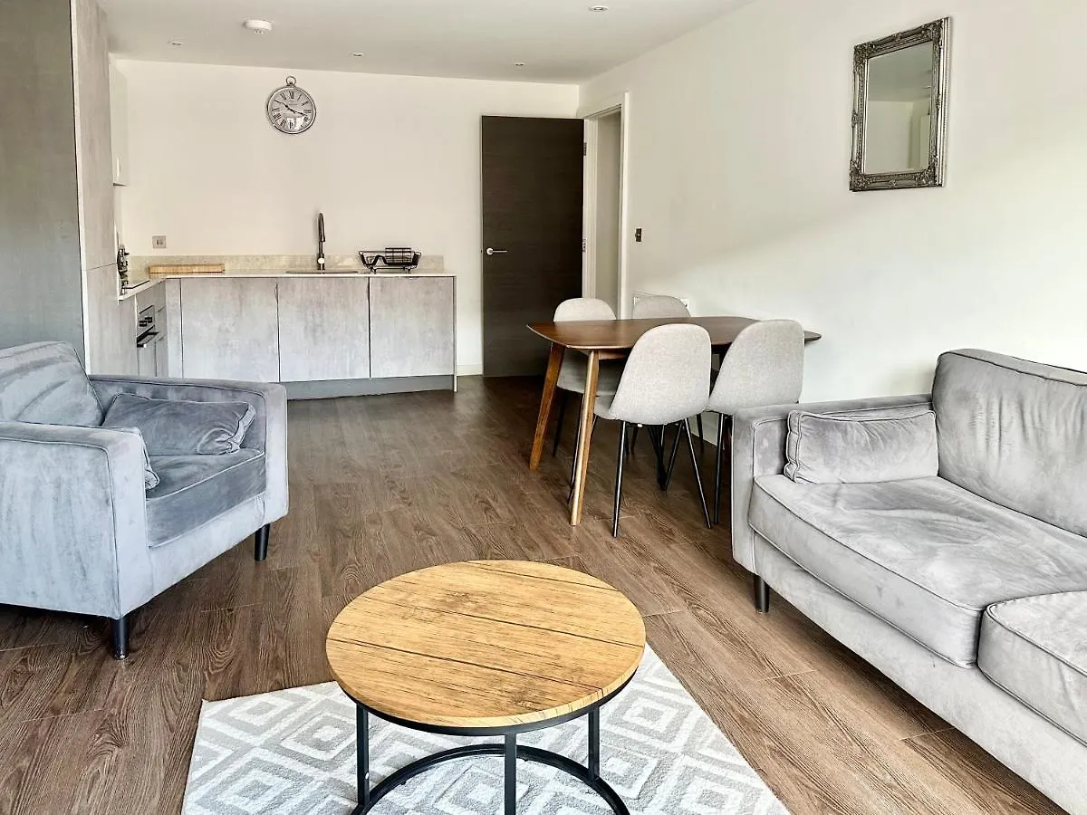 Icona 18 - City Centre Apartment York 0*,