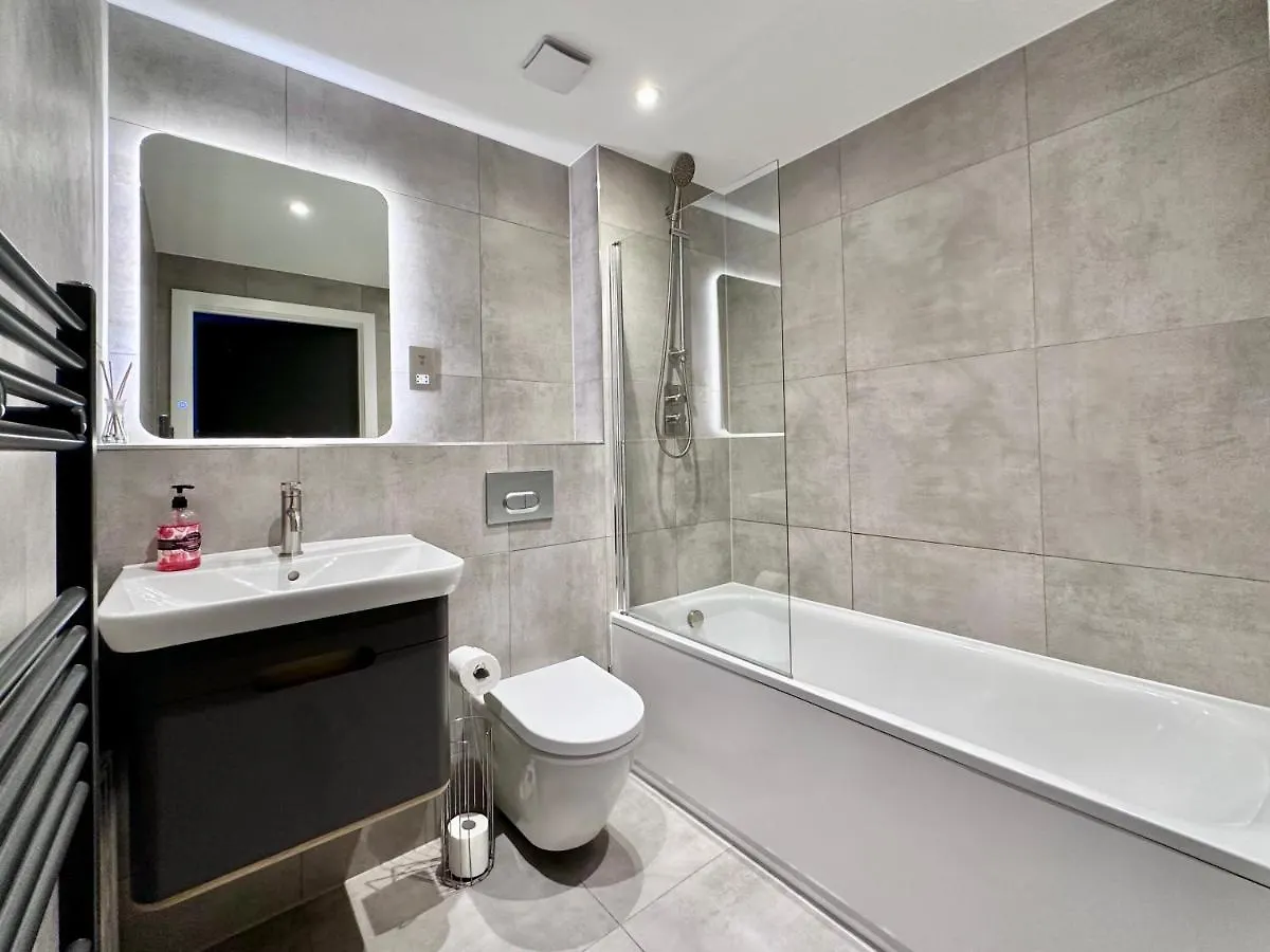 Icona 18 - City Centre Apartment York